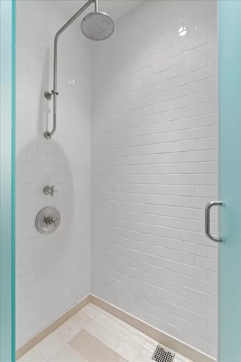 Bath - 77 E Walton St #24D, Chicago, IL 60611 photo 8 of 8