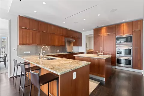 Kitchen - 77 E Walton St #24D, Chicago, IL 60611 photo 2 of 6