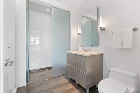 Bath - 77 E Walton St #24D, Chicago, IL 60611 photo 5 of 8