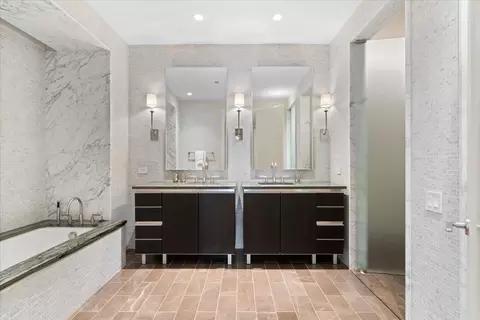 Bath - 77 E Walton St #24D, Chicago, IL 60611 photo 2 of 8