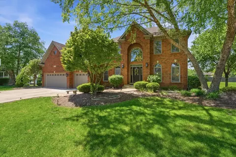 3919 Callander Ct, Naperville, IL 60564