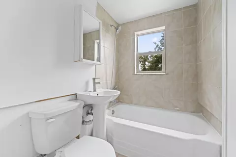 Bath - 7809 Columbia Dr, Bridgeview, IL 60455 photo 1 of 2