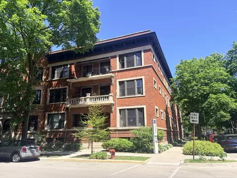 5559 S Blackstone Ave #2, Chicago, IL 60637