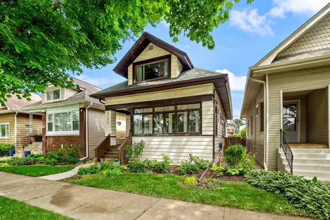 5236 W Cuyler Ave, Chicago, IL 60641