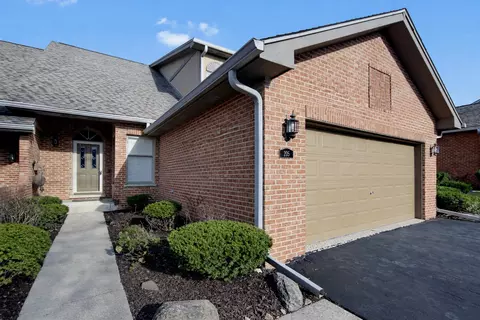 205 Faith Ct, Bloomingdale, IL 60108