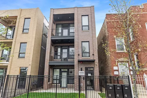4447 S Vincennes Ave #2, Chicago, IL 60653