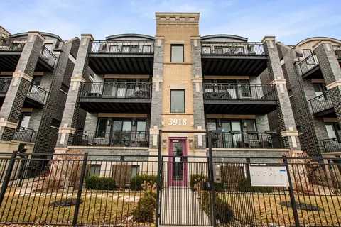 3918 S King Dr #1S, Chicago, IL 60653