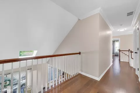 Entry Way - 80 Chestnut Ct, Elgin, IL 60120 photo 5 of 6
