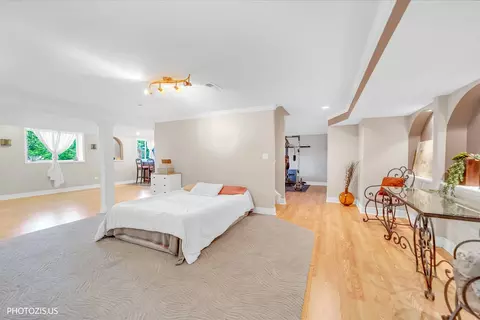Bedroom - 80 Chestnut Ct, Elgin, IL 60120 photo 5 of 5