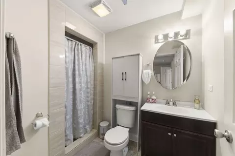 Bath - 1926 S 16th Ave, Broadview, IL 60155 photo 1 of 2