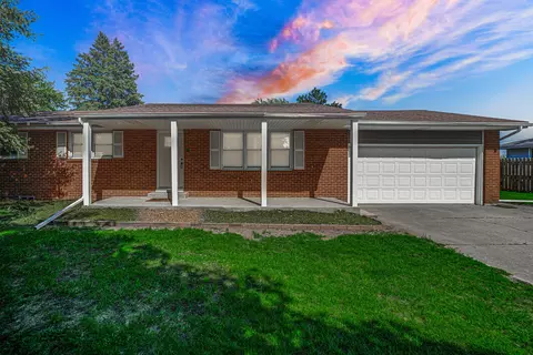 12155 E Gregg Blvd, Momence, IL 60954