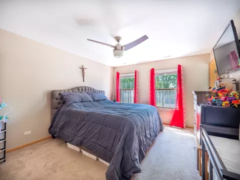Bedroom - 628 Osbron St, Plano, IL 60545 photo 1 of 4