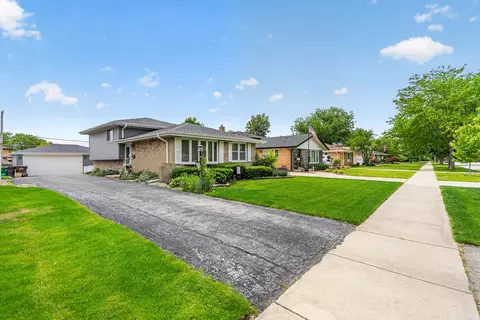 7625 173rd St, Tinley Park, IL 60477