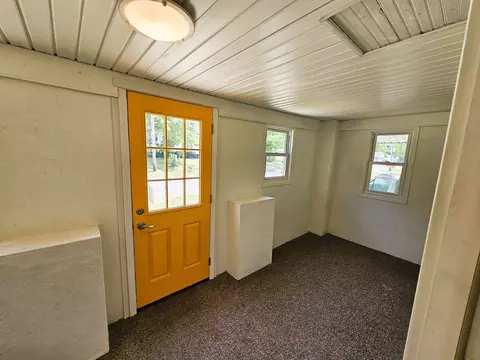 Exterior - 415 S 21 St, Mount Vernon, IL 62864 photo 4 of 5