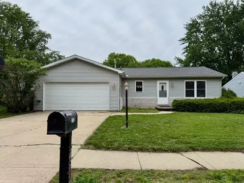Exterior - 2302 Branch Rd, Champaign, IL 61821 photo 7 of 7