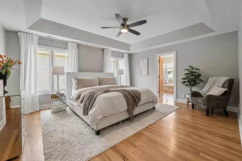 Bedroom - 986 E Red Oak St, Addison, IL 60101 photo 1 of 5