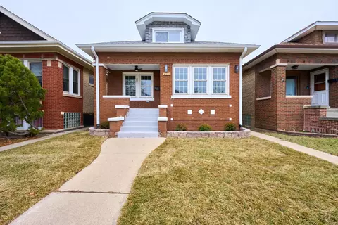 1445 East Ave, Berwyn, IL 60402