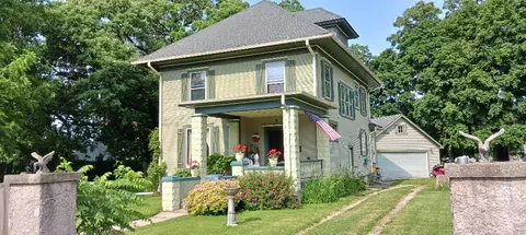 188 Peru St, Paw Paw, IL 61353