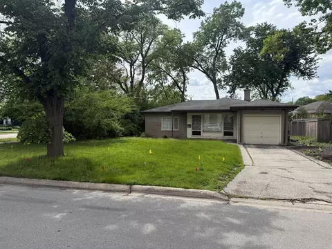 146 S Madison St, Hinsdale, IL 60521