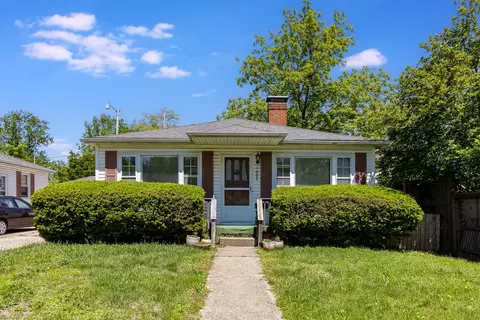 Exterior - 1004 W John St, Champaign, IL 61821 photo 3 of 3