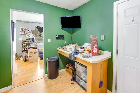 1608 Normandy Dr, Champaign, IL 61821 photo 11