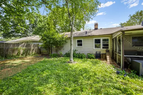 1608 Normandy Dr, Champaign, IL 61821 photo 16