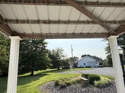 Exterior - 11426 E Radisson, Mount Vernon, IL 62864 photo 11 of 20