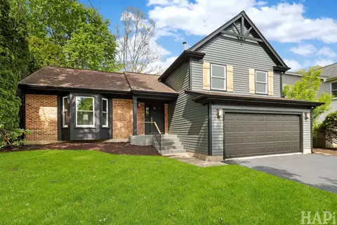 1420 Madison Dr, Buffalo Grove, IL 60089