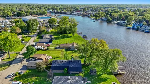 View/Area - 1423 N River Rd, Mchenry, IL 60051 photo 4 of 11
