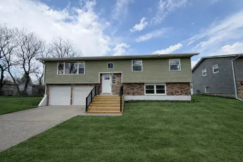 1817 218th Pl, Sauk Village, IL 60411