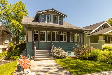 920 N Lombard Ave, Oak Park, IL 60302