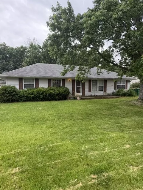 837 W Main St, Braidwood, IL 60408