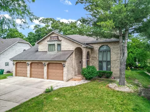 193 Rosedale Ct, Bloomingdale, IL 60108