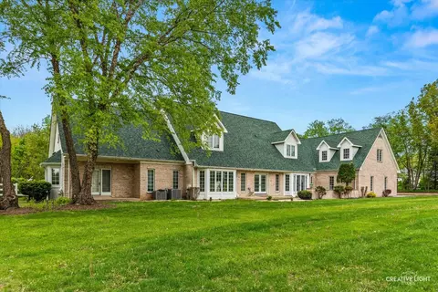 1575 Creek Rd, Plano, IL 60545