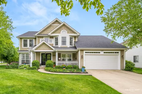 2231 Snow Creek Rd, Naperville, IL 60564