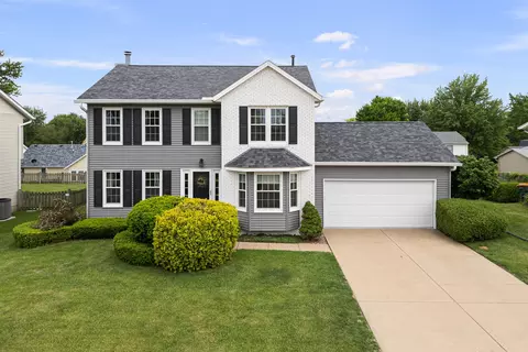 737 W 58th St, Davenport, IA 52806