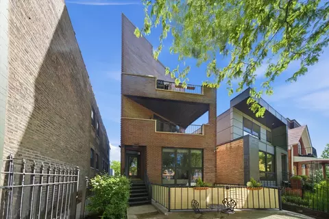 1229 N Campbell Ave #2, Chicago, IL 60622