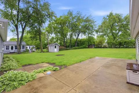 Exterior - 440 Aster Ln, Hoffman Estates, IL 60169 photo 1 of 4