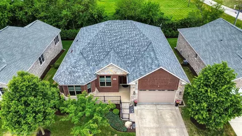 204 Donmor Dr, Bloomingdale, IL 60108