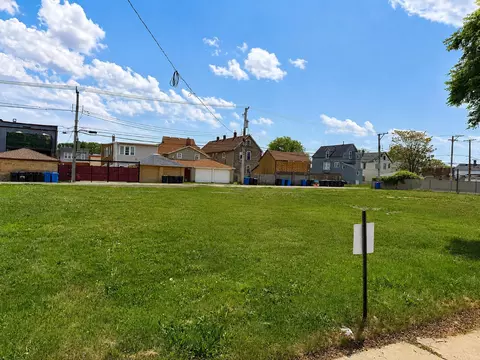 13303 S Baltimore Ave, Chicago, IL 60633