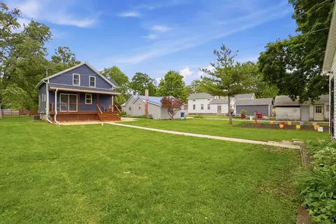 Exterior - 115 E Waupansie St, Dwight, IL 60420 photo 7 of 7