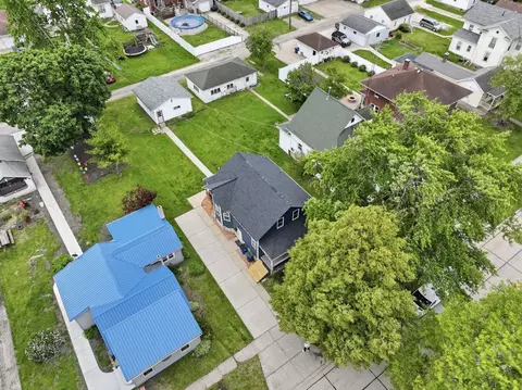 View/Area - 115 E Waupansie St, Dwight, IL 60420 photo 1 of 5
