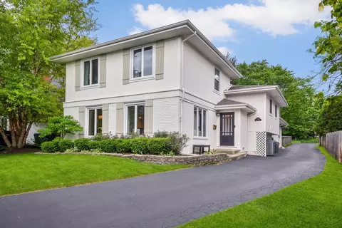 312 Spring Ave, Glen Ellyn, IL 60137