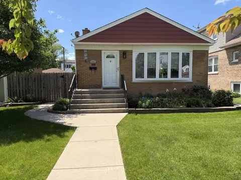 3442 Prairie Ave, Brookfield, IL 60513