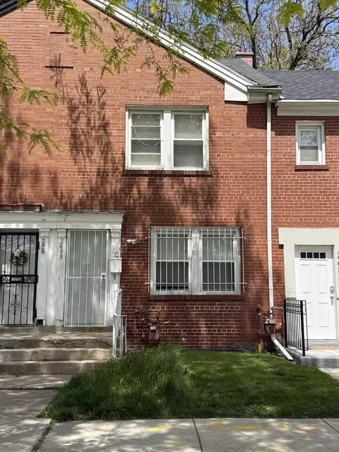 2448 E 74th St, Chicago, IL 60649