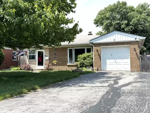 5224 Wolf Rd, Western Springs, IL 60558