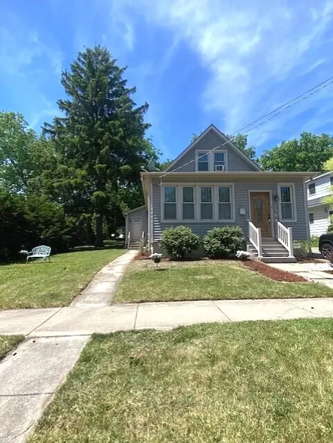 336 Wabash St, Elgin, IL 60123