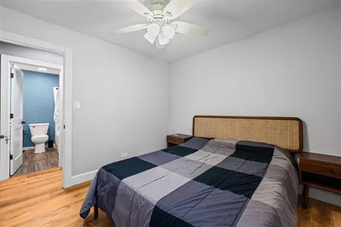 Bedroom - 1011 Beverly Dr, Wheeling, IL 60090 photo 4 of 4