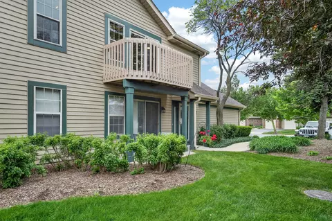 Other - 943 Ridgefield Ln #4, Wheeling, IL 60090 photo 7 of 7