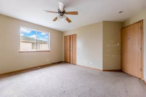 Bedroom - 3314 Willow Ln, Markham, IL 60428 photo 2 of 5